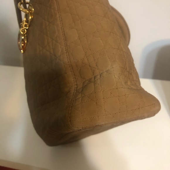 Authentic CHRISTIAN DIOR carnage in fabric - Picture 4 of 16